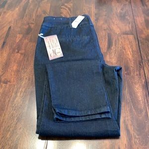 Pennington’s jeans size 14